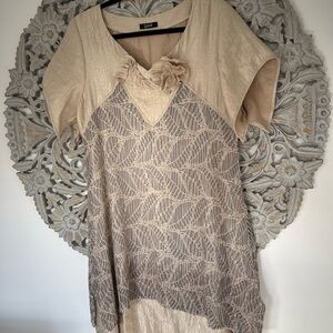 LOQ Beige and Gray Midi Dress